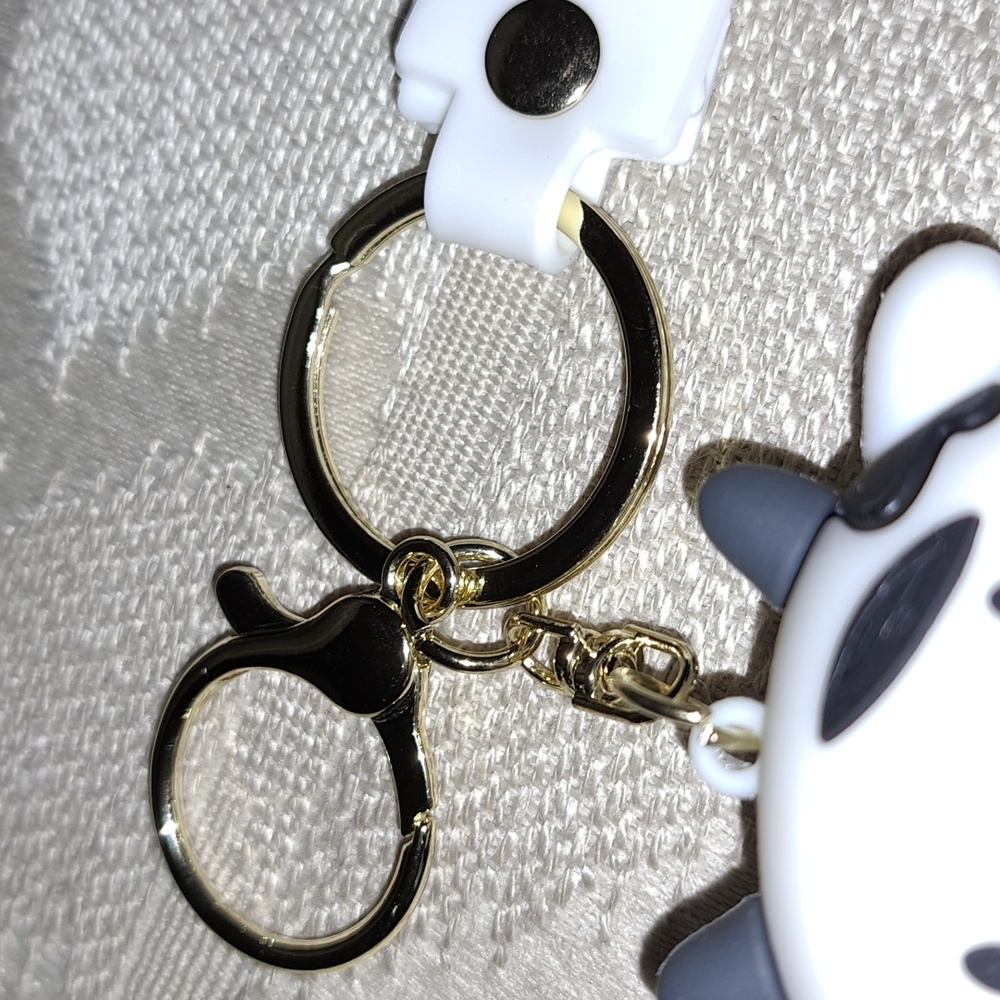 🛍Cute Cow keychain/ BUNDLE ONLY 2or more items - Picture 4 of 7